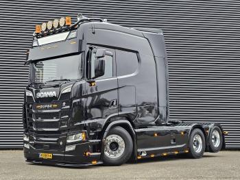 S660 V8 LONGLINE / XXL / SPECIAL / SHOWTRUCK